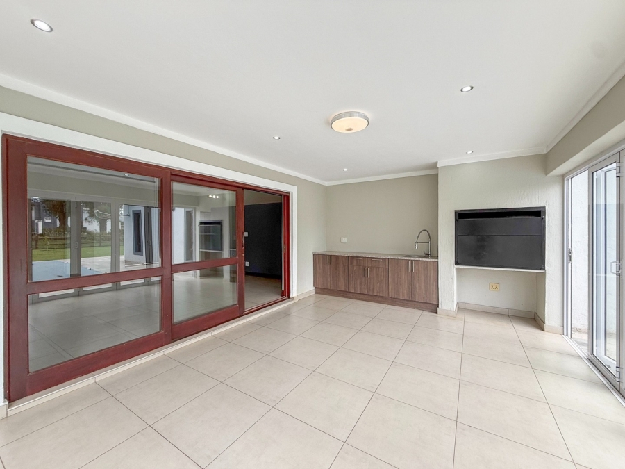 4 Bedroom Property for Sale in The Islands Estates North West